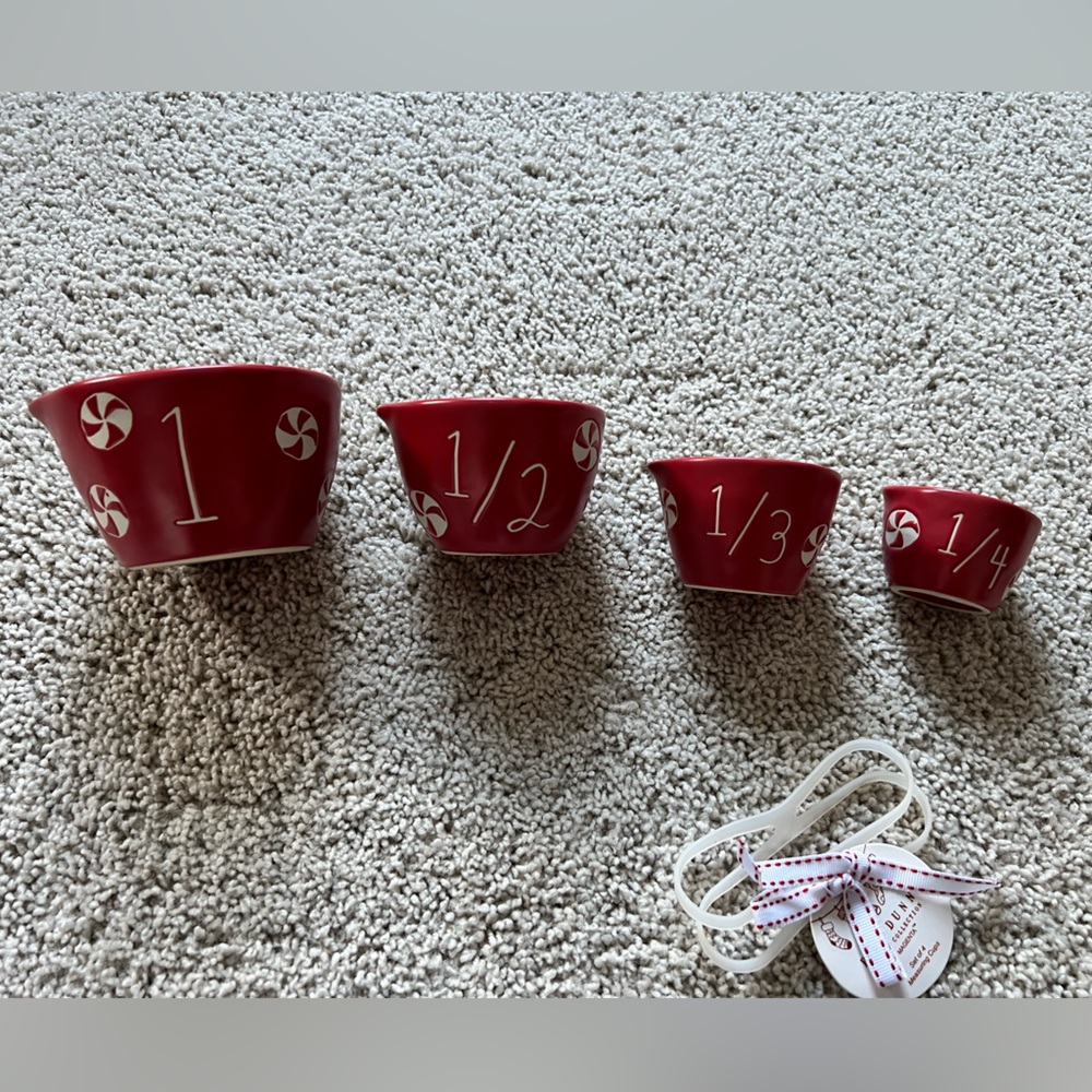 Red Peppermint Measuring Cups - Picture 7 of 9